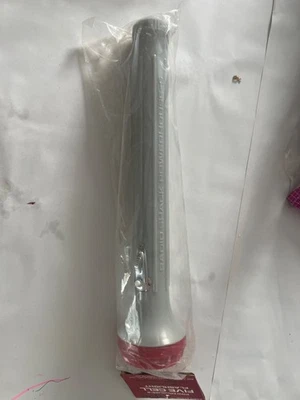 ALLIED RADIO SHACK TANDY CORP Vintage Radio Shack Five Cell Water Resistant 1500' Range Flashlight 68-1001 NOS