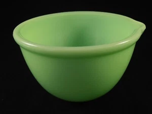 Vintage 1940er McKee Jadeit Glas Rührschüssel klein mit Ausguss 6 1/2" - Bild 1 von 5