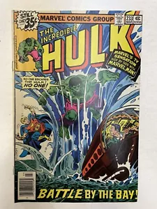 The Incredible Hulk #233 Marvel Man Quasar Appearance 1979 Marvel Comics - Picture 1 of 7
