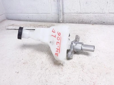 2022 Mercedes Benz Glb250 OEM cilindro mestre de freio número de peça 1774304300 - Imagem 1 de 4