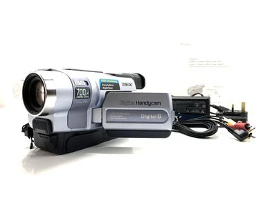 Sony DCR-TRV245 Digital8 Tape Digital Video Camera HANDYCAM Complete Working Set - Image 1 of 4