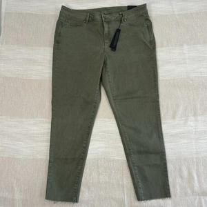 NWT Lane Bryant Womens 18 Mid Rise Super Stretch Ankle Jeans Green NEW - Picture 1 of 9