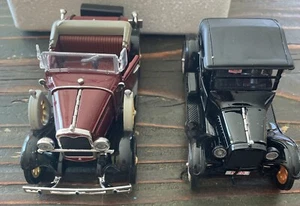 1931 Ford Roadster Model Scale 1:32 + 1925 Ford Model T Nat. Motor Museum Mint - Picture 1 of 8