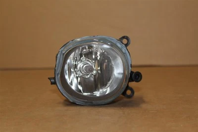 A3 2001-03 Right Front Fog light unit 8L0941700A New Genuine Audi part - Image 1 of 3