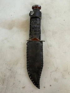 Vintage 1960s Schrade Walden NY USA Bowie Hunter Knife &  Leather Sheath - Picture 1 of 5