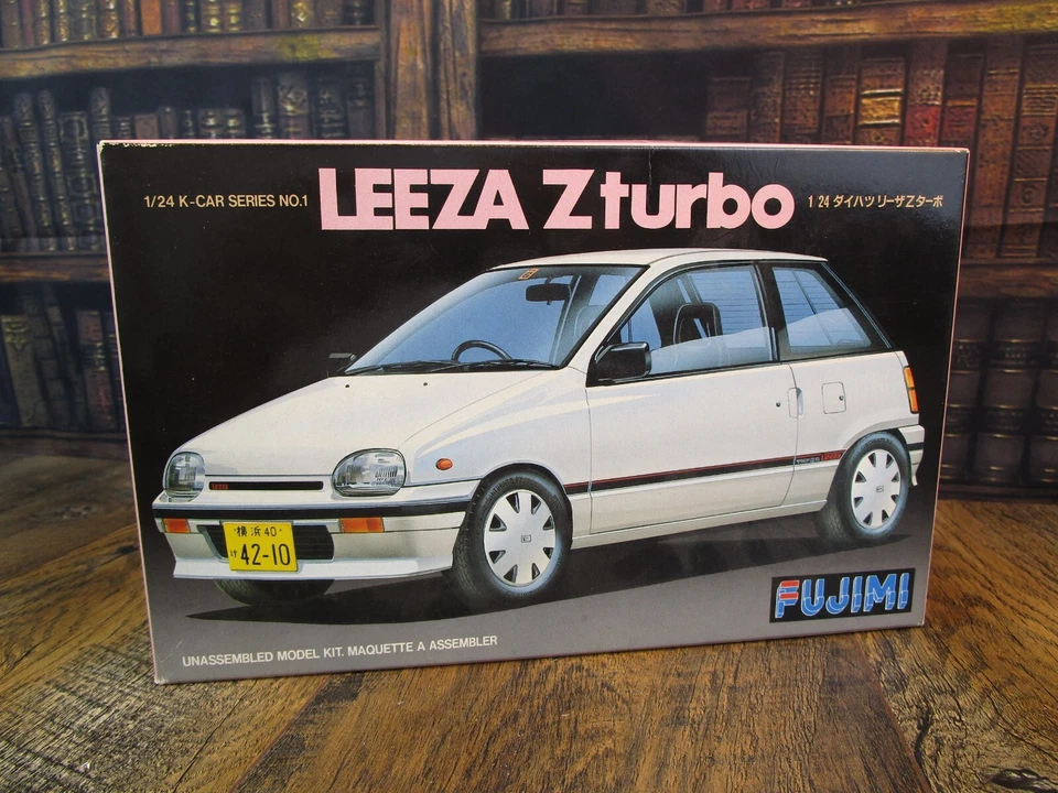 OPEN BOX Partially Sealed FUJIMI LEEZA Z TURBO 1/24 K-CAR SERIES No. 1 Model Car - Image 1 of 4