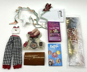 2005 Bratz Phoebe Campfire Outfit Zubehör Poster Reg Card selten Rarität - ohne Puppe - Bild 1 von 5