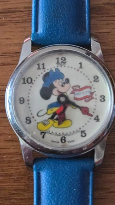 RELOJ PULSERA BRADLEY MICKEY MOUSE BICENTENARIO NIÑOS FUNCIONANDO 1776-1976 200º Foto 1 de 4