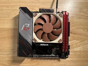  CPU ITX motherboard Combo ASRock X570i Phantom , Ryzen 5 3600x, Noctua NH-L9i  - Picture 1 of 13