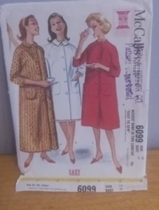 Accappatoio vintage anni 60 McCall's 6099 modello cucito casa abito raglan completo 14 - Foto 1 di 4