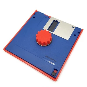 3.5" Floppy Disk Disc Cleaner Cleaning Frame Tool Amiga Atari ST IBM PC - Picture 1 of 4
