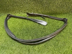2007-2008 Nissan 350Z Convertible Roof Seal Black OEM - Picture 1 of 4