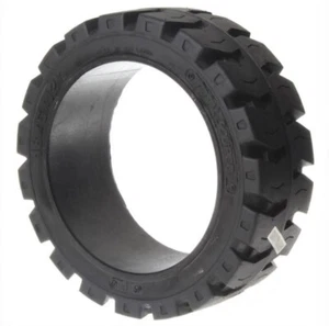 NEUMÁTICO CARRETILLA ELEVADORA - TRACCIÓN 18X6X12.125 | PRENSADO NEGRO - Imagen 1 de 4