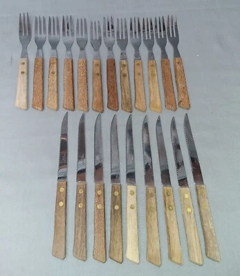 Steakbesteck im Landhausstil 12x Gabeln 9x Messer mit Holzgriff D 864 - Bild 1 von 4