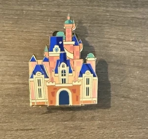 Destination D23 WDI MOG Disney Destinations Mystery Pin Set SHANGHAI Castle 2025 - Picture 1 of 2