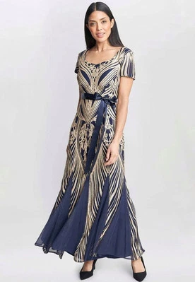 R&M Richards Evening Gown Formal Dress Size 8  - Image 1 of 4