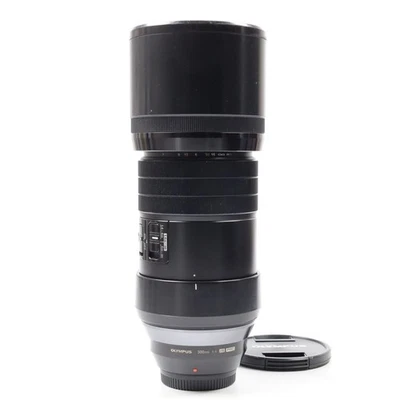 Olympus M.Zuiko Digital ED 300mm F4 IS PRO Lens [Exc+++] #3526C - Image 1 of 4
