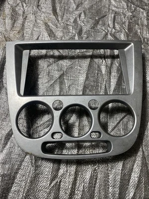 Subaru Impreza WRX 2002 2003 2004 Sti tablero radio control de clima embellecedor bisel B170 Foto 1 de 2