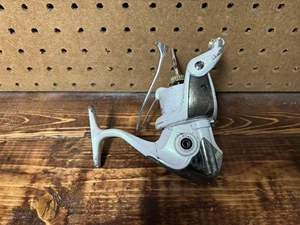 Parts Reel Shimano Stradic 6000 FJ Spinning Fishing Reel - Picture 1 of 4