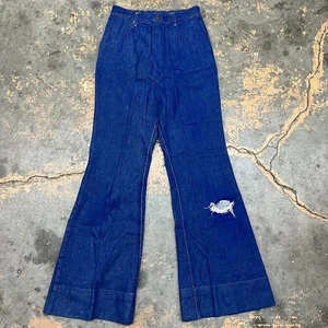 VINTAGE 60S 70S WRANGLER BELL BOTTOM DENIM JEANS SIZE 26X30 11/12 USA DISTRESSED - Picture 1 of 6