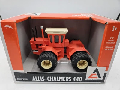 1/32 Allis Chalmers 440 4WD with Duals 16317 - Image 1 of 4