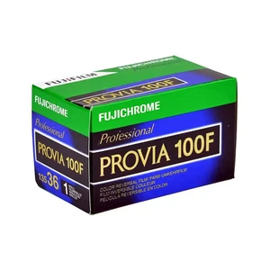 Película a color Fuji Provia 100 F 135/36 diapositivas MHD 08/2027 - Imagen 1 de 1