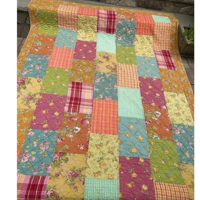 The Company Store Patchwork Floral Cotton Quilt 62x88” reversible vintage floral - Image 1 of 4