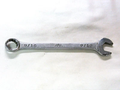MAC Tools USA 9/16" SAE Standard 12 Point Chrome Combination Wrench CW18 - Image 1 of 4