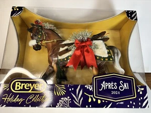 Breyer 2024 Holiday Horse "Apres Ski" Big Ben Disfraz de esquí Caballo Navidad Nuevo en caja - Imagen 1 de 7