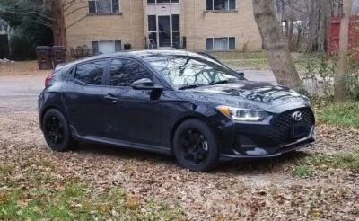 ROTA GRID + NOKIAN HAKKAPELIITTA STAGGERED WINTER KIT  5x114.3 17x9+42 / 17x8+35 - Image 1 of 4