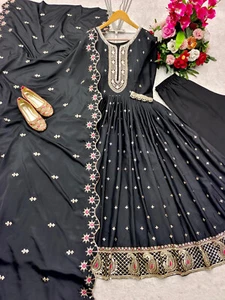 Pakistani Dress Salwar Kameez Ready To Wear Suits Indian Wedding Party Bollywood - Picture 1 of 5
