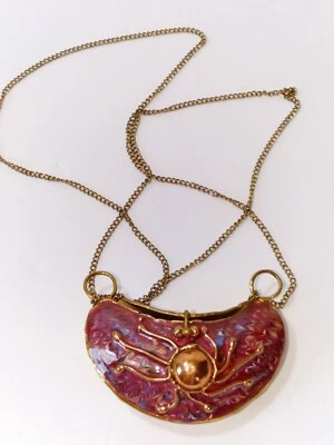 Bolsa vintage esmaltada ouro rosa casca dura bronze concha pequena - Imagem 1 de 4