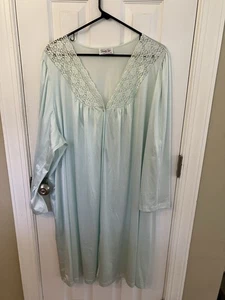 VTG Vanity Fair Green Lace Nightgown Robe Nylon Button Up Size XXXL Feminine - Picture 1 of 4