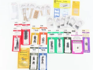 Konvolut 25+ Pkgs. Spur N Micro-Trains MTL, FVM Trucks, Räder & Zubehör  - Bild 1 von 9