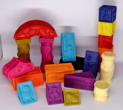 Battat Vinyl Building Blocks Toys - Image 1 of 4