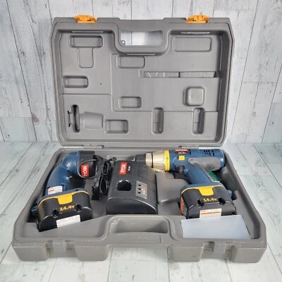 RYOBI TOOLS Tool Set SA14402 DRILL & FL1400 FLASHLIGHT KIT (TDW002188) - Image 1 of 4