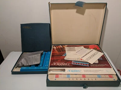 1976 Deluxe Edition SCRABBLE - Selchow & Righter - VINTAGE - Image 1 of 4