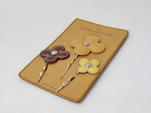 Auténtico LOUIS VUITTON (3 uds. set) Pinza para pelo flor #60826A - Imagen 1 de 9