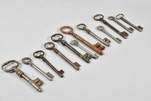 h06k50- Konvolut alte Schlüssel