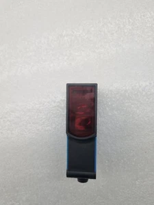 SICK WL23-2P2430 PHOTOELECTRIC SENSOR Kostenloser Schneller Versand - Bild 1 von 7