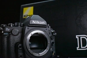 [US Duty Paid] Nikon Df DSLR Digital Camera Black Body JAPAN 7035 - Picture 1 of 24
