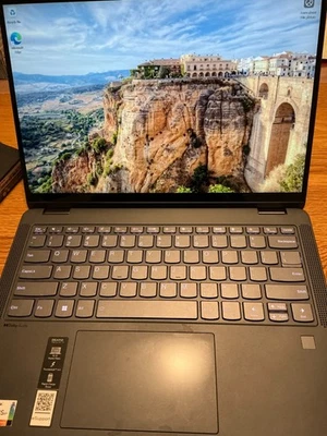 Lenovo ideapad flex 5i 14 i5-1235U 1,30 GHz Foto 1 de 4