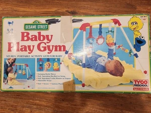 Vintage Tyco 1993 Plaza Sésamo Bebé Actividad Jugar Gimnasio Con Caja - Imagen 1 de 13