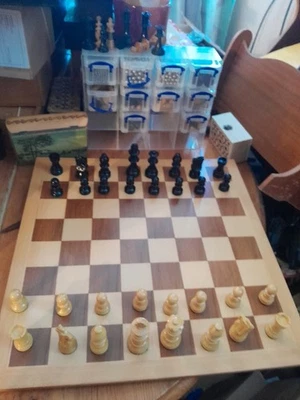 Hand-Carved Staunton Chess Set, Boxwood,Weighted, Felted,Lacquered-763DISP - Image 1 of 4