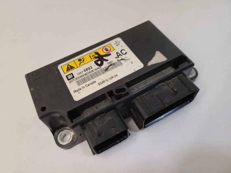 2011 11 Chevrolet Equinox A/bag Module 13574893 - Image 1 of 4