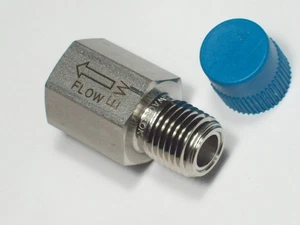 1 - Swagelok Stainless Steel Gauge Protector, 1/4 in. Female NPT, SS-4-SA-EW - Picture 1 of 4