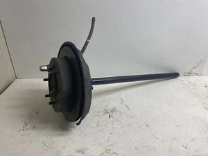 Toyota FJ Cruiser 2007-2009 pasajero derecho eje trasero estriado placa de respaldo - Imagen 1 de 7