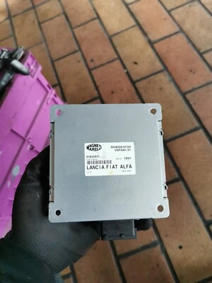 Centralina radiocomando Fiat Grande Punto Evo 199 51833517 - Immagine 1 di 4