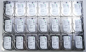 Lot of 21 SeaGate ST4000NM0025 HDD 4TB SAS 12Gb/s 7.5K 3.5" - Picture 1 of 7