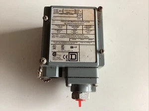 SQUARE D 9012 GCW-1 Ser. Pressostato C, 20-1200 psi, Adj, 4/4x/13 Nuovo con scatola - Foto 1 di 2